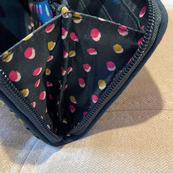 Vera Bradley RFID Wallet-1 - Picture 7 of 8